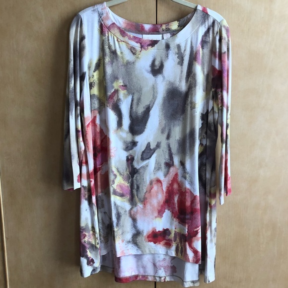 Belle by Kim Gravel Tops - New Belle Floral Neutral Print Top Medium (fits more like a Large)